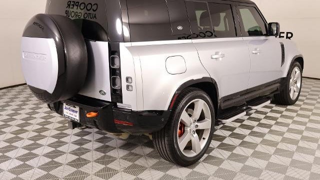2023 Land Rover Defender 110 X