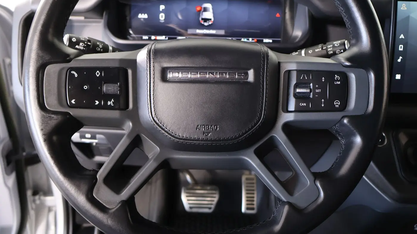 2023 Land Rover Defender 110 X