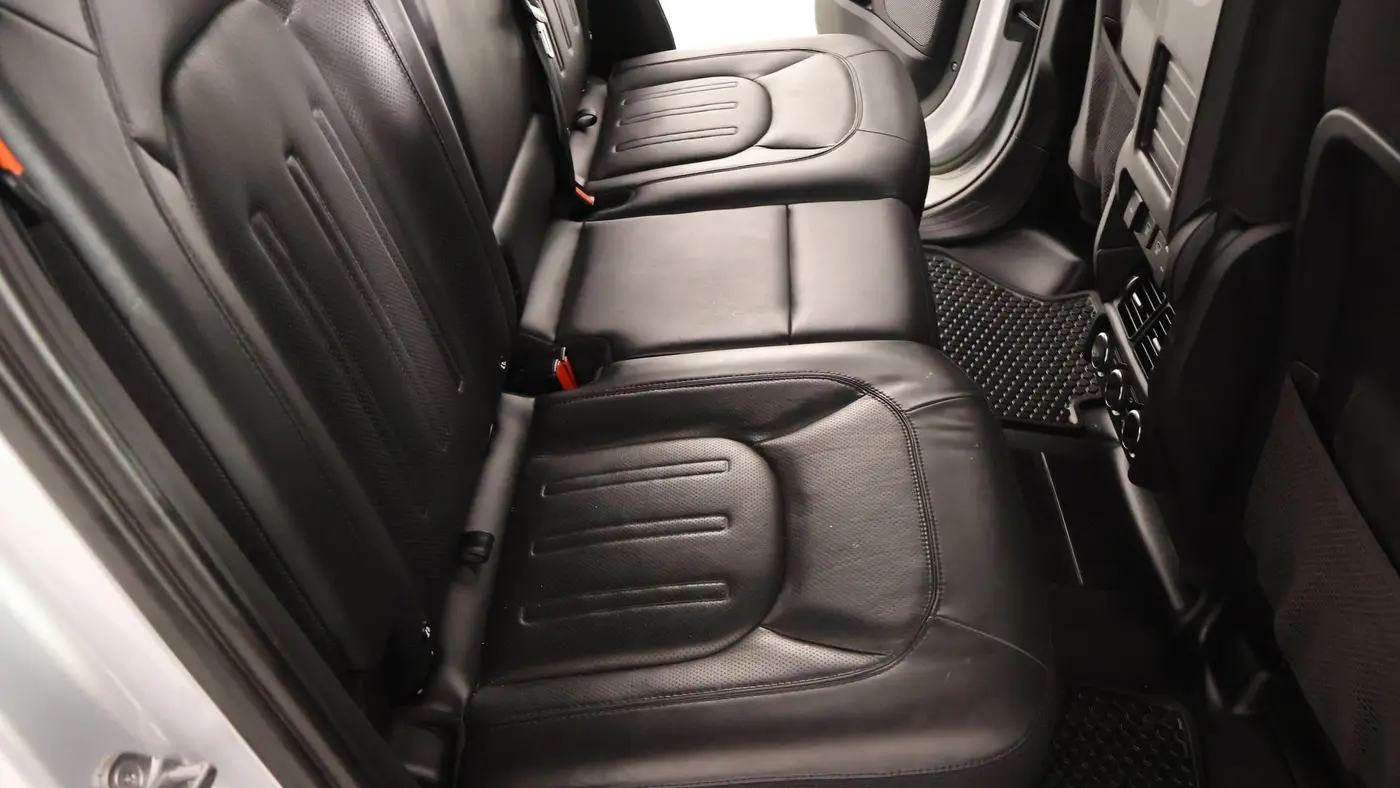 2023 Land Rover Defender 110 X