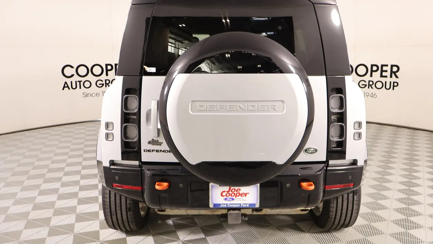 2023 Land Rover Defender 110 X