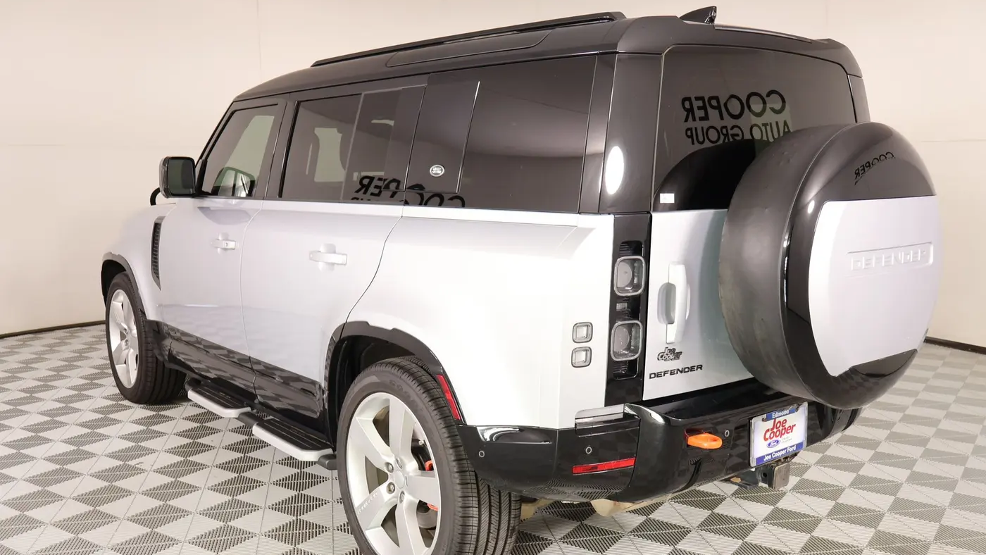 2023 Land Rover Defender 110 X