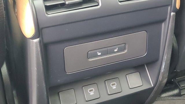 2023 Land Rover Defender 110 X