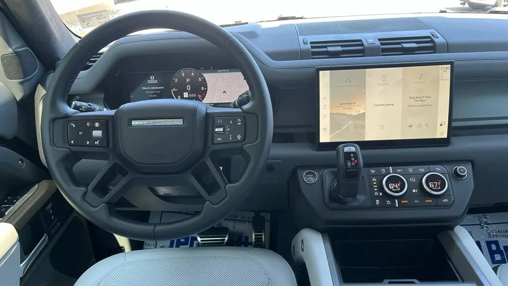 2025 Land Rover Defender 110 P400 X