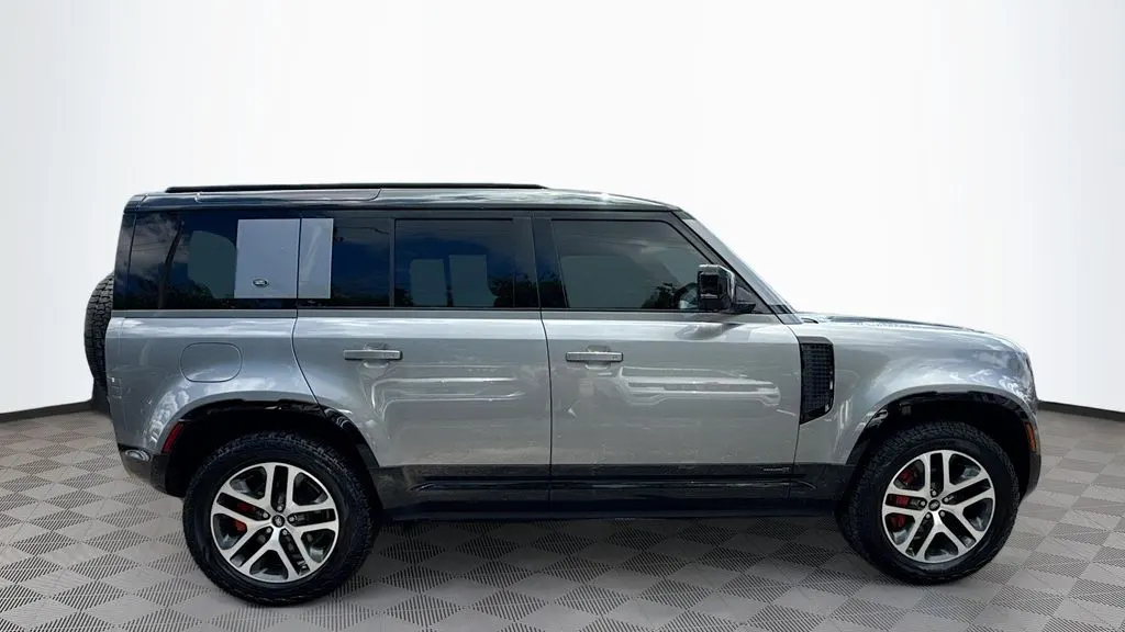 2020 Land Rover Defender 110 X