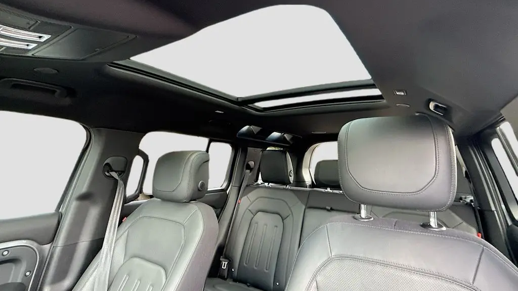 2020 Land Rover Defender 110 X
