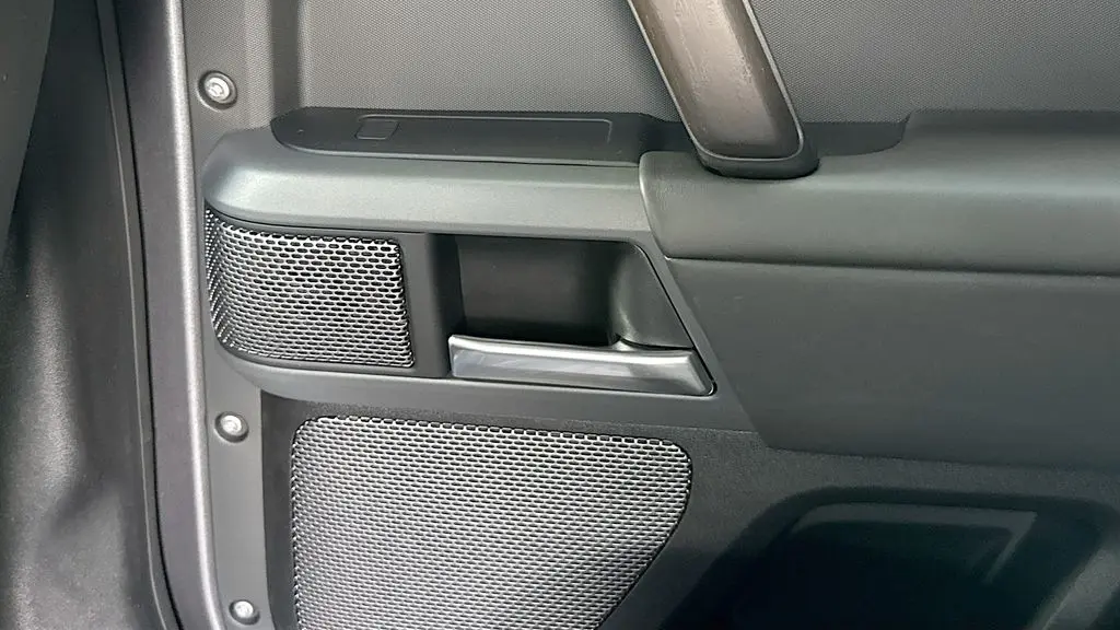 2020 Land Rover Defender 110 X
