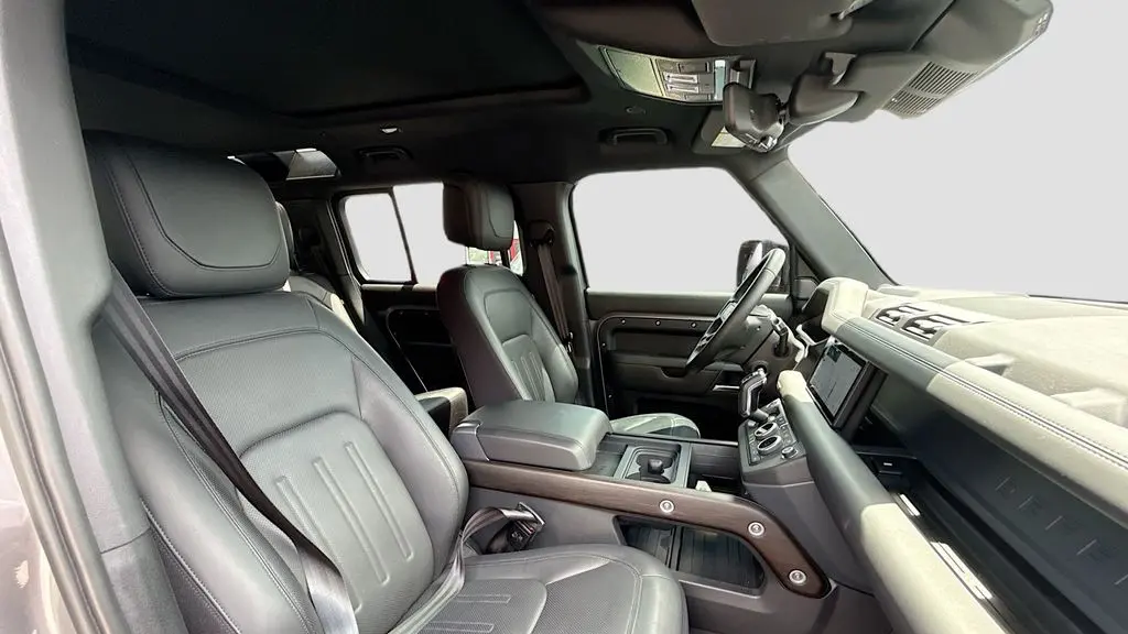 2020 Land Rover Defender 110 X