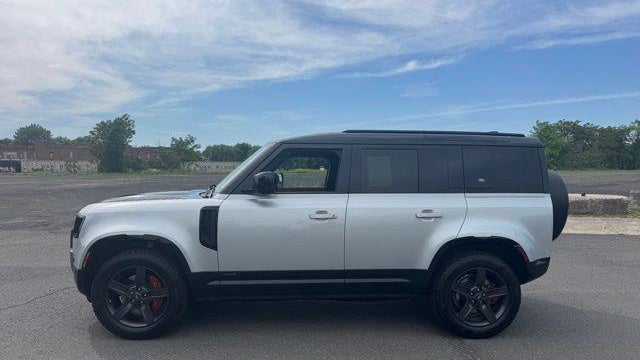 2022 Land Rover Defender 110 X