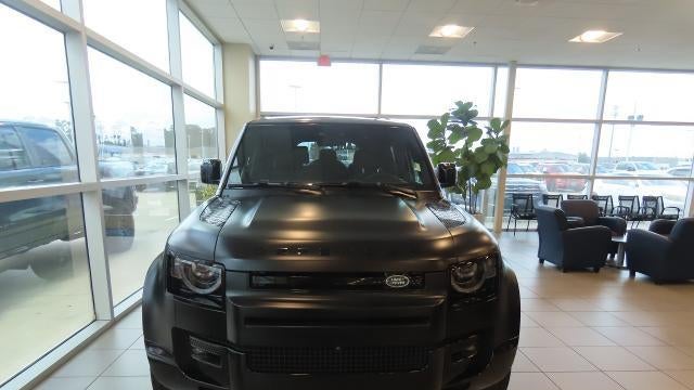2024 Land Rover Defender 130 P400 X