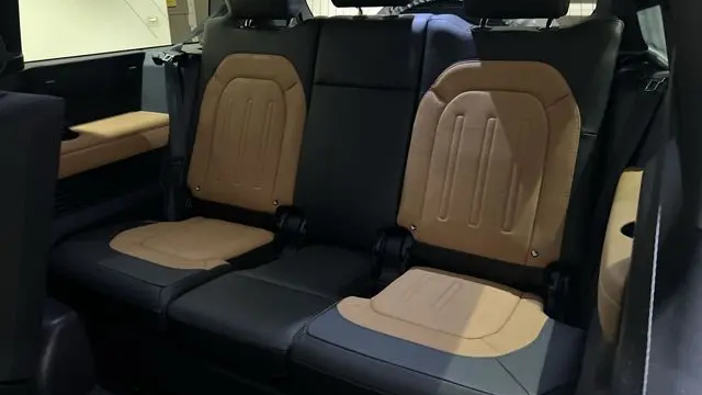 2023 Land Rover Defender 130 X