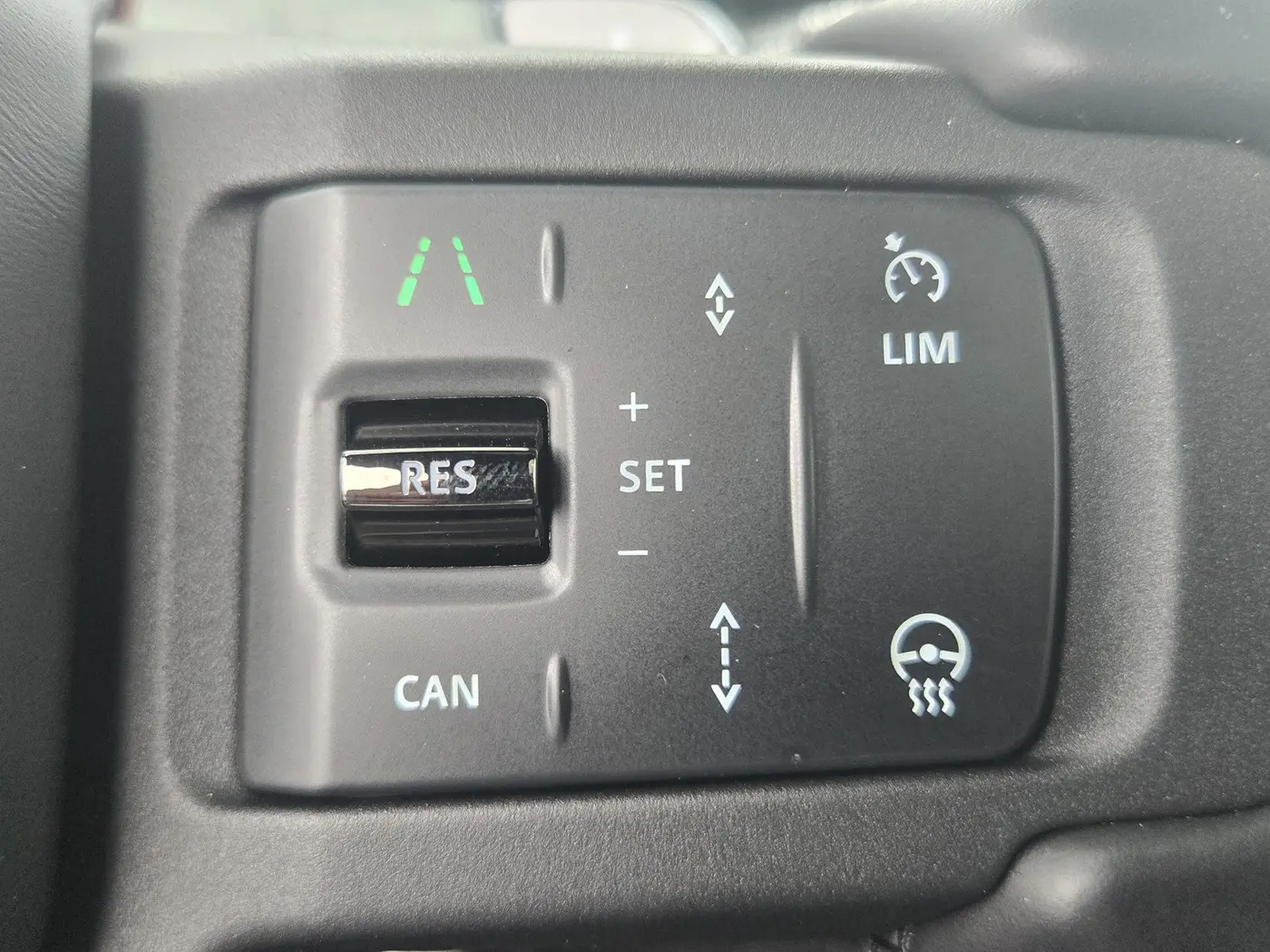 2025 Land Rover Defender - $159,988