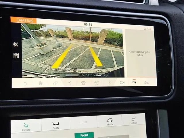2018 Land Rover Range Rover - $30,970