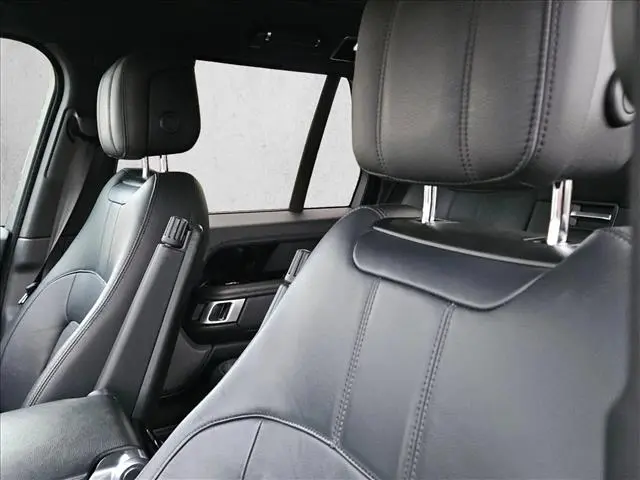 2018 Land Rover Range Rover - $30,970