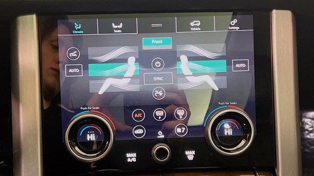 2021 Land Rover Range Rover Base