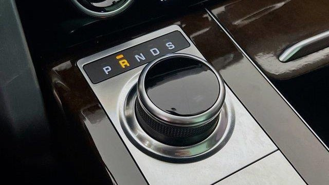 2021 Land Rover Range Rover Base