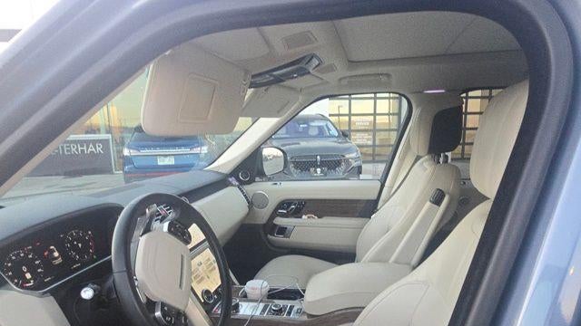 2021 Land Rover Range Rover Base