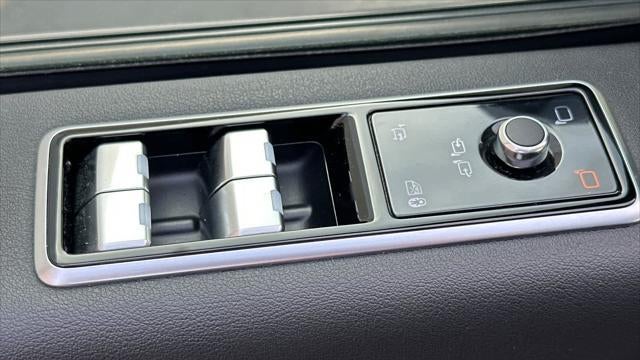 2021 Land Rover Range Rover P400 HSE Westminster Edition