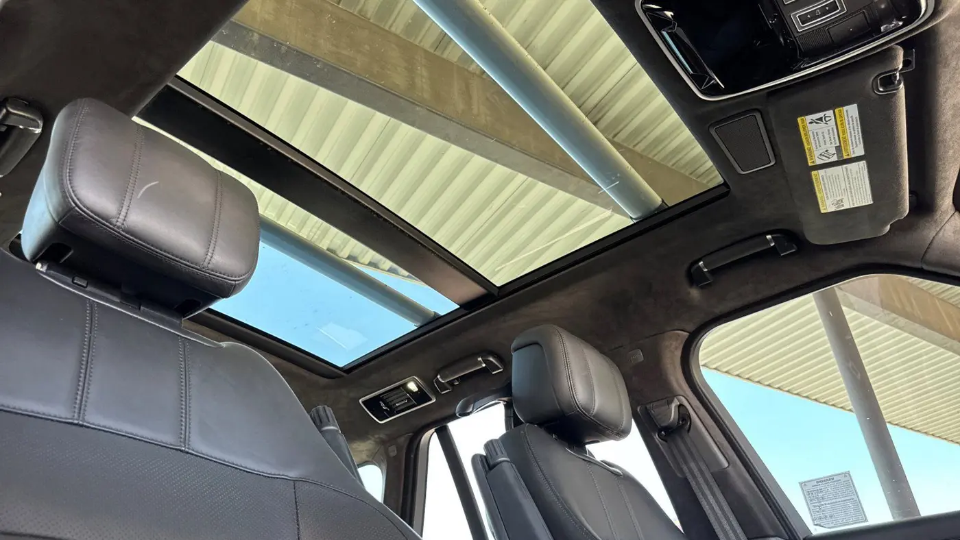 2022 Land Rover Range Rover P400 HSE Westminster Edition