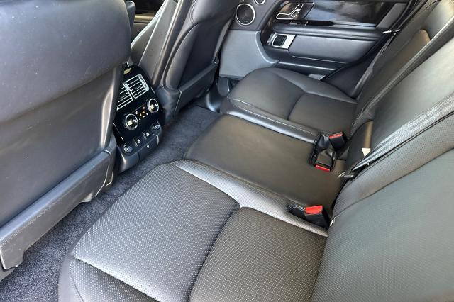 2022 Land Rover Range Rover - $45,500
