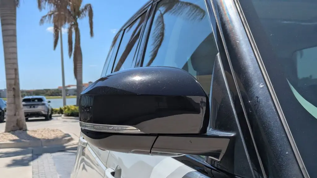 2021 Land Rover Range Rover P525 HSE Westminster Edition