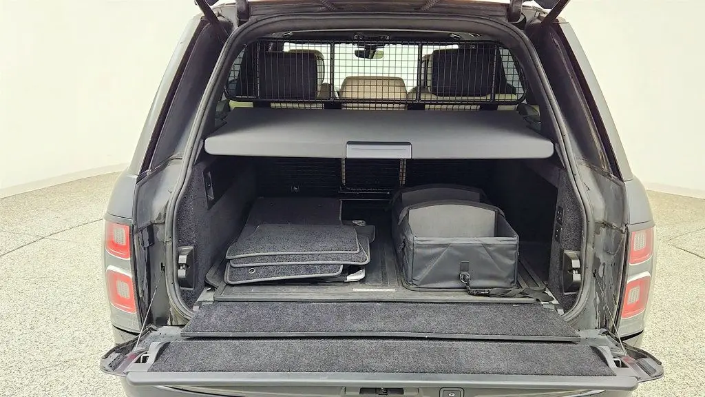 2021 Land Rover Range Rover P525 HSE Westminster Edition