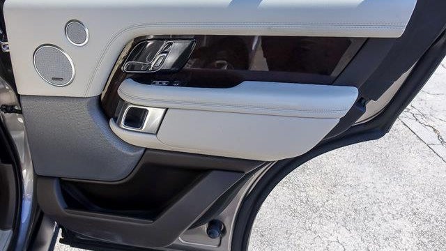 2021 Land Rover Range Rover P525 HSE Westminster Edition