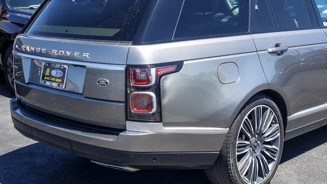 2021 Land Rover Range Rover P525 HSE Westminster Edition