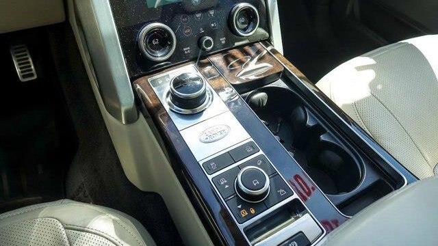 2021 Land Rover Range Rover P525 HSE Westminster Edition