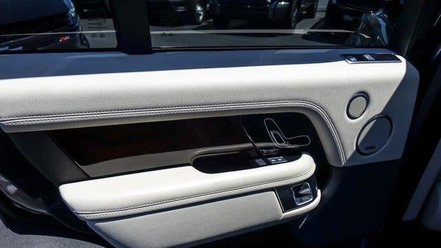 2021 Land Rover Range Rover P525 HSE Westminster Edition