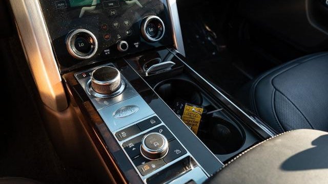 2021 Land Rover Range Rover P525 HSE Westminster Edition