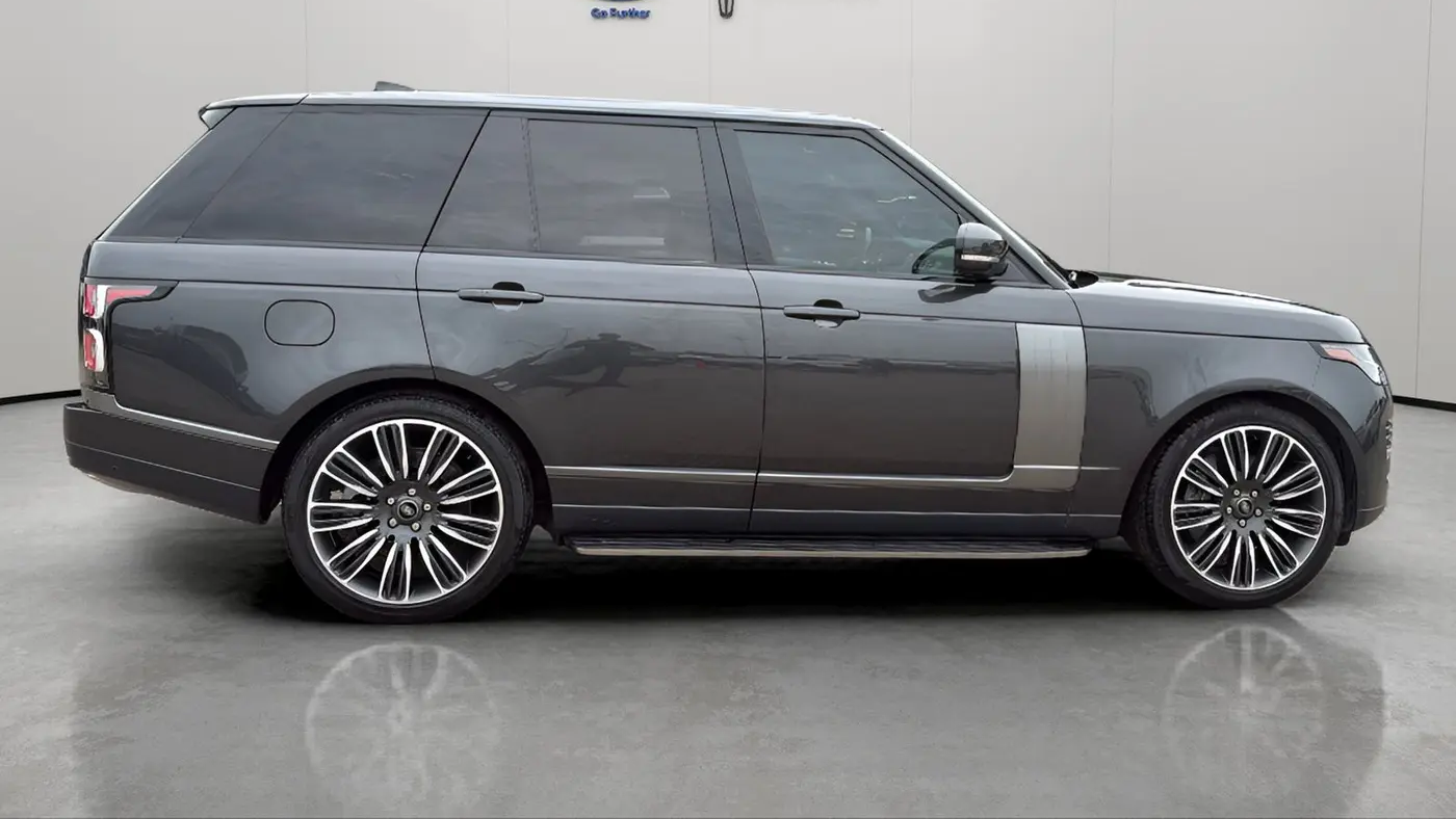 2021 Land Rover Range Rover P525 HSE Westminster Edition