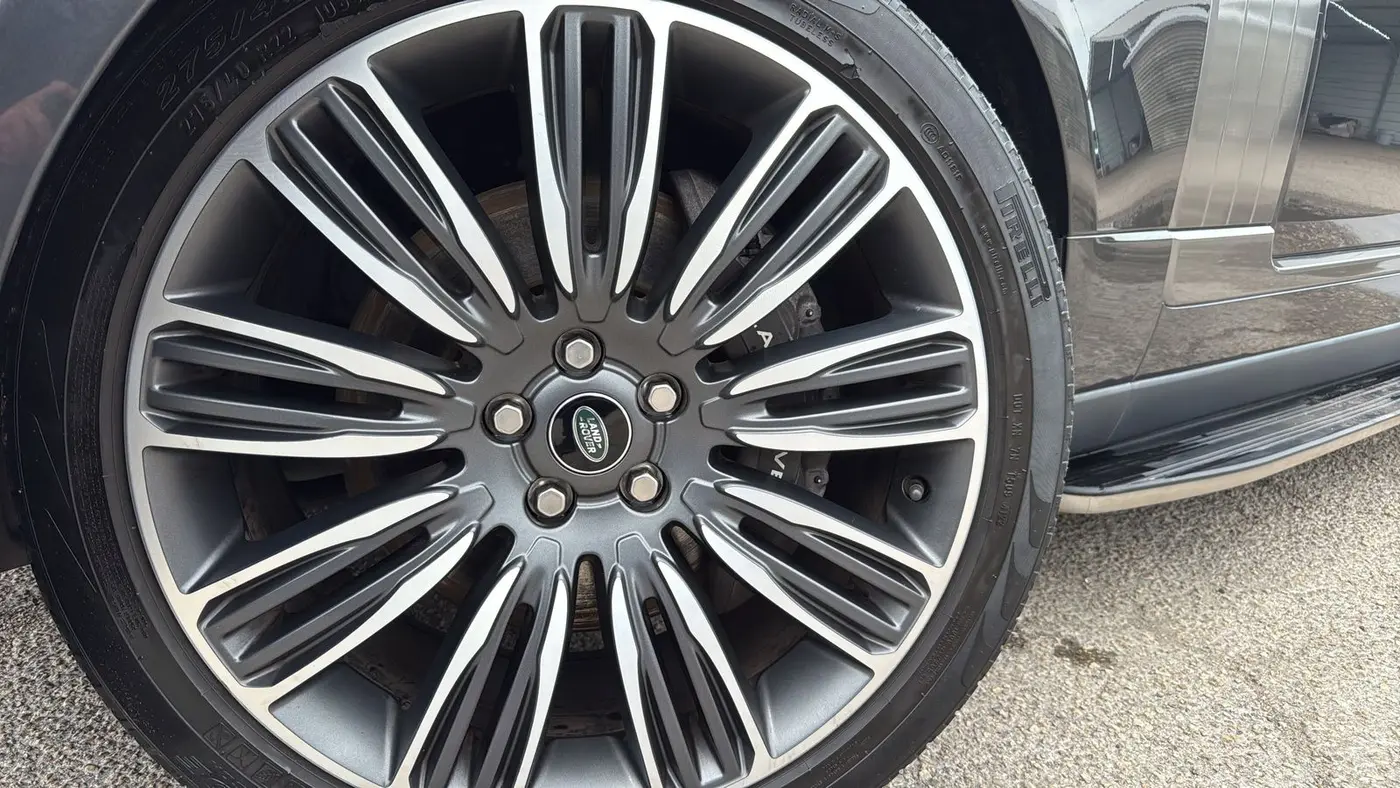 2021 Land Rover Range Rover P525 HSE Westminster Edition