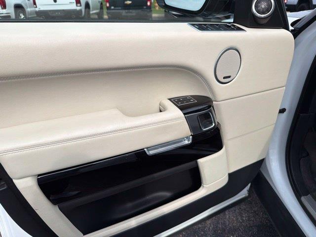 2014 Land Rover Range Rover - $14,000