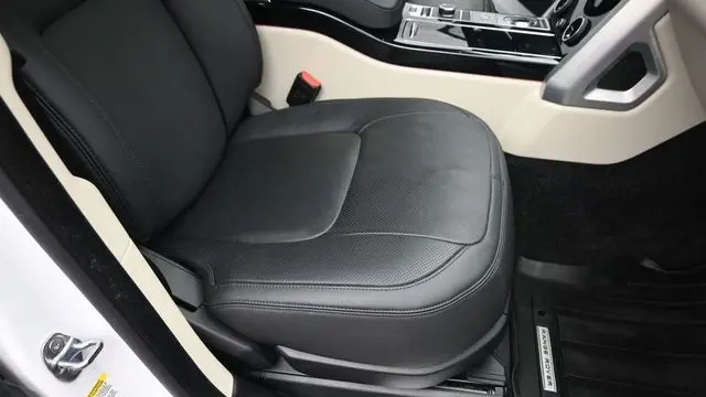 2021 Land Rover Range Rover P525 HSE Westminster Edition