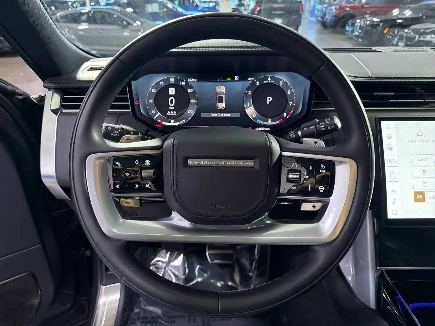 2025 Land Rover Range Rover - $127,618