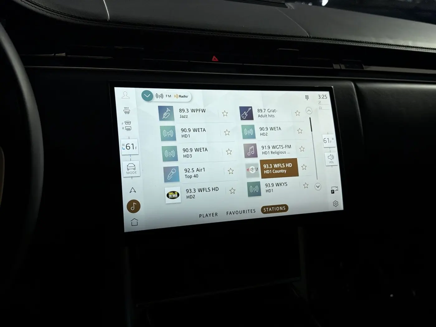 2025 Land Rover Range Rover - $127,618