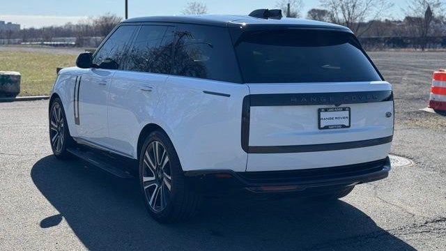 2023 Land Rover Range Rover P530 SE