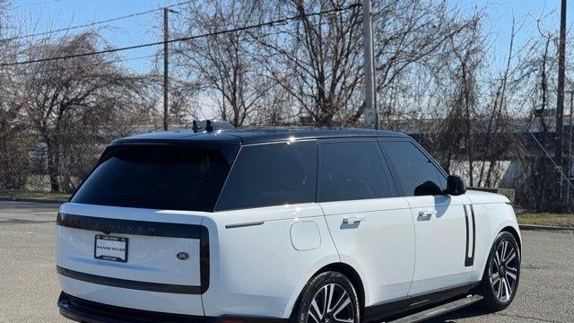 2023 Land Rover Range Rover P530 SE