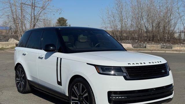 2023 Land Rover Range Rover P530 SE