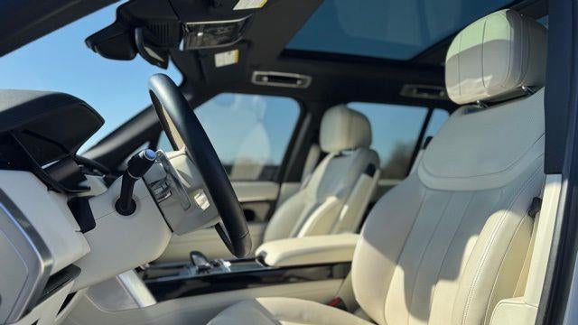 2023 Land Rover Range Rover P530 SE