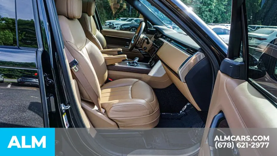 2023 Land Rover Range Rover P530 SE