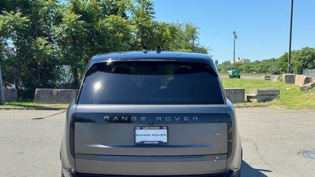 2023 Land Rover Range Rover P530 SE