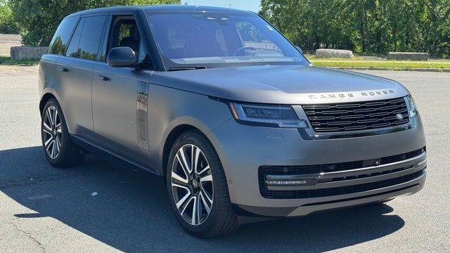2023 Land Rover Range Rover P530 SE
