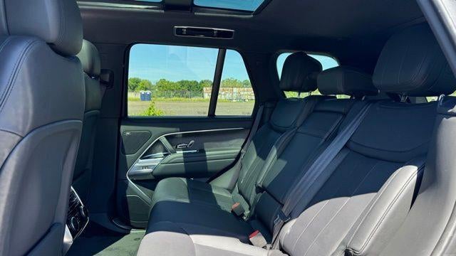 2023 Land Rover Range Rover P530 SE