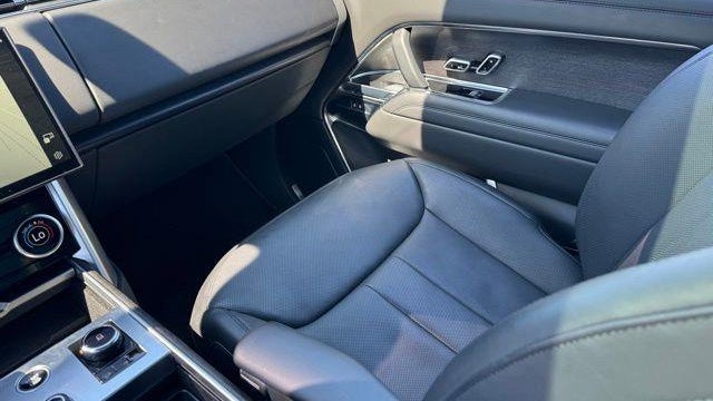 2023 Land Rover Range Rover P530 SE