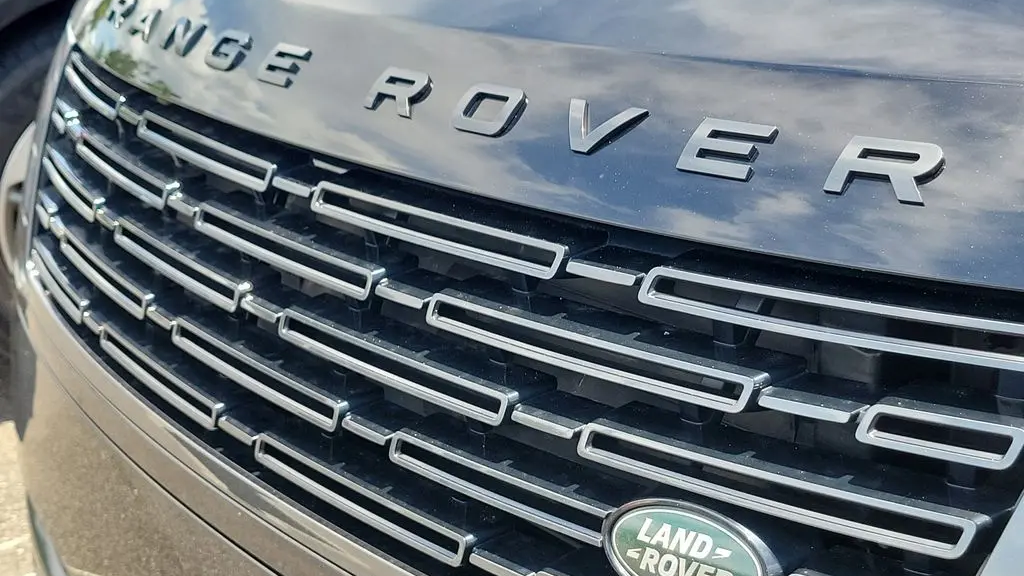 2023 Land Rover Range Rover P530 SE