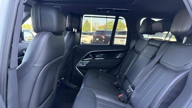 2023 Land Rover Range Rover P530 SE