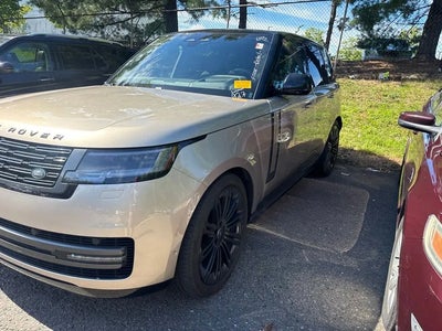 Photo of a 2024 Land Rover Range Rover AWD P530 SE 4DR SUV for sale