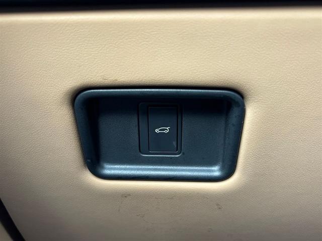 2025 Land Rover Range Rover - $123,390