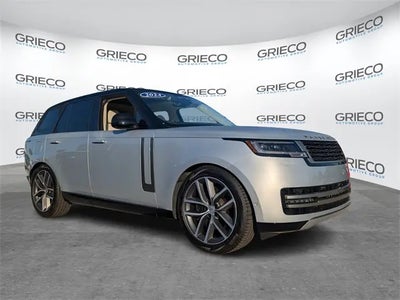 Photo of a 2024 Land Rover Range Rover AWD P530 SE 4DR SUV for sale